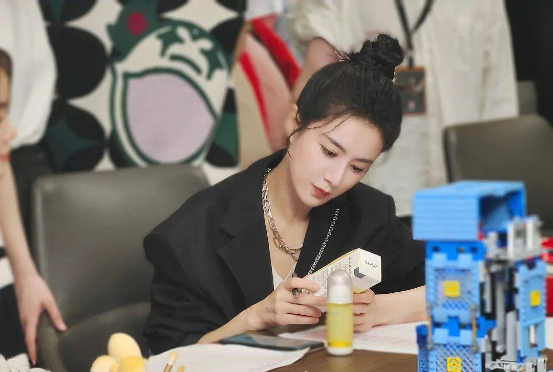 直播电商江湖荡漾,薇娅又多了两个新身份_德尔玛_品牌_老字号