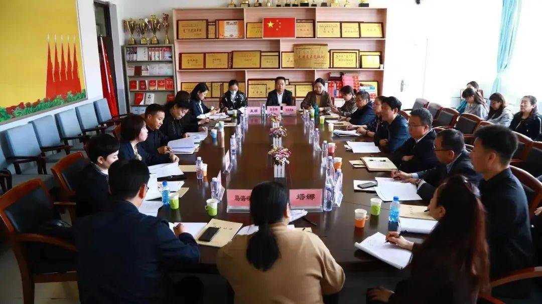 锡林郭勒盟教育局联合北京昌平职业学校专家组来学院开展调研诊断工作