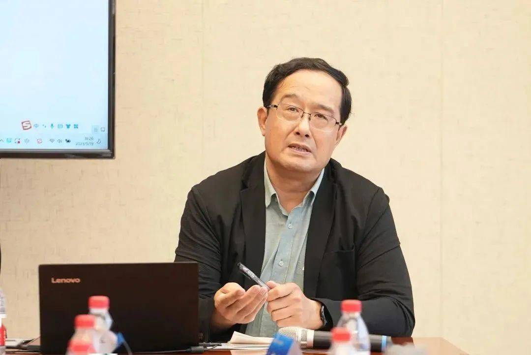西山学校校长,正高级教师刘彦,北京教育科学研究院燕山向阳中学校长