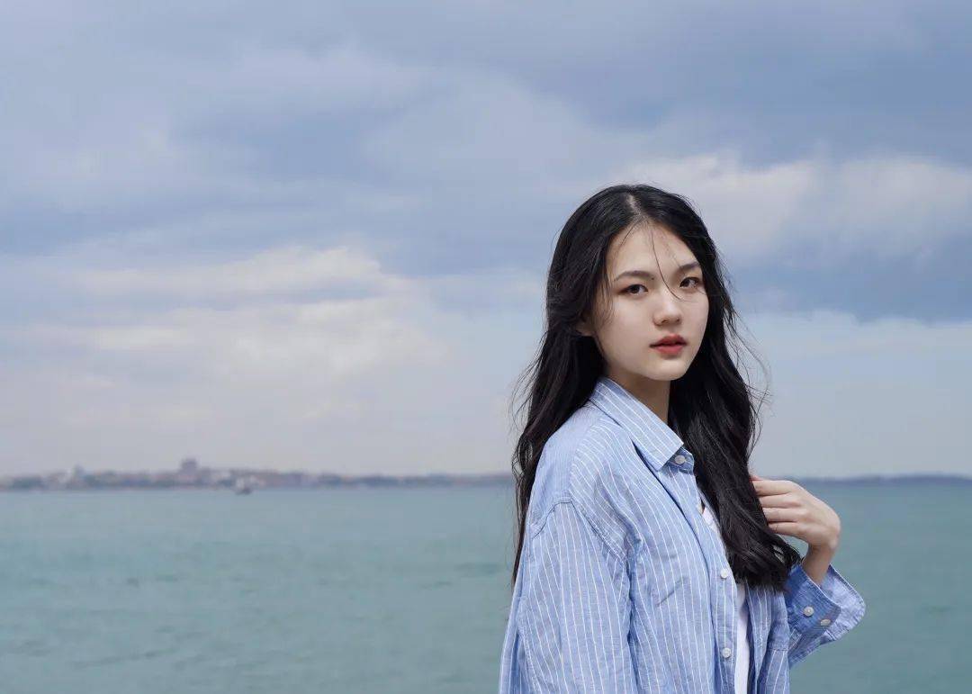 辛馨:用热爱浇灌心中的花田丨2023毕业季_音乐_合唱队_时间