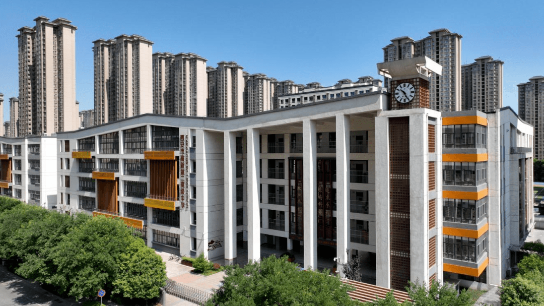 西安市高新第二高级中学2023年体育艺术特长生招生简章_陕西省_办学