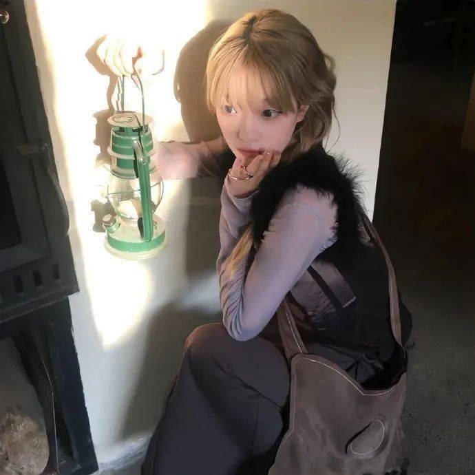 头像|好看的ins风头像 676767_男女_来自_网络