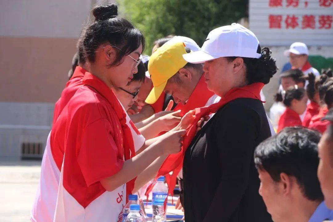 今天,威宁县第一小学教育集团旭光小学"六一"活动精彩纷呈_汇演