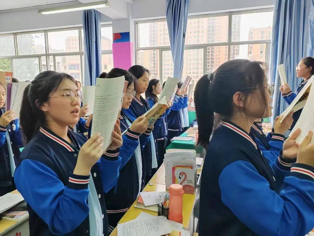 共品初夏味儿 焦作十二中开展枇杷采摘活动_高三_教育_发展