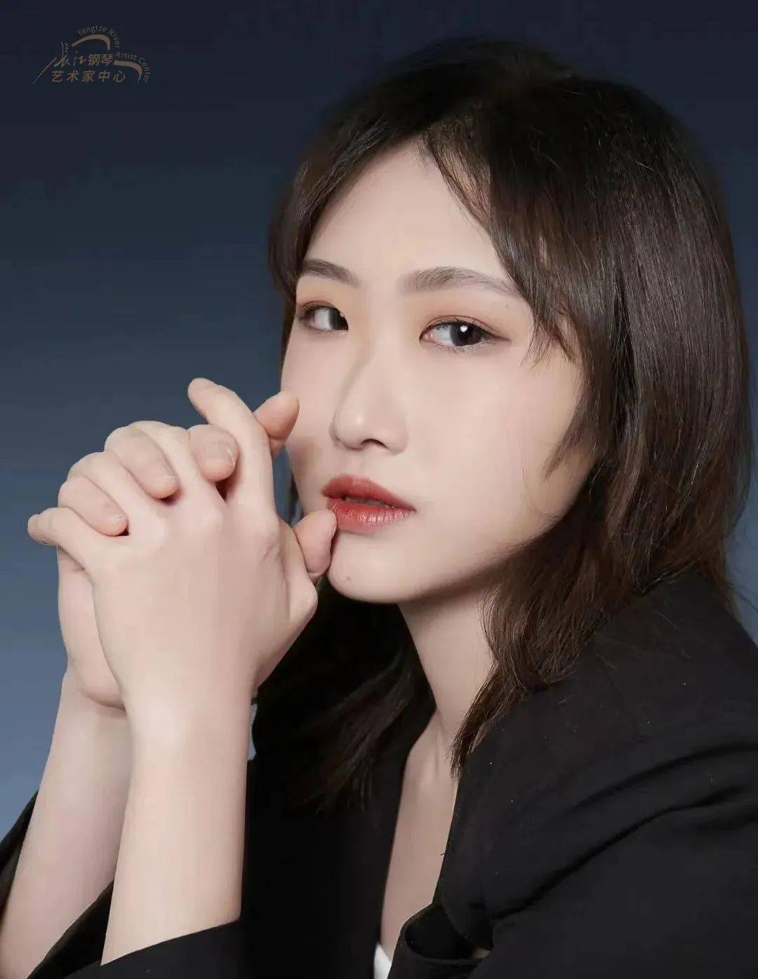 演奏家:郭蓉蓉就读上海音乐学院钢琴系时 间:2023年6月23日 18:00地