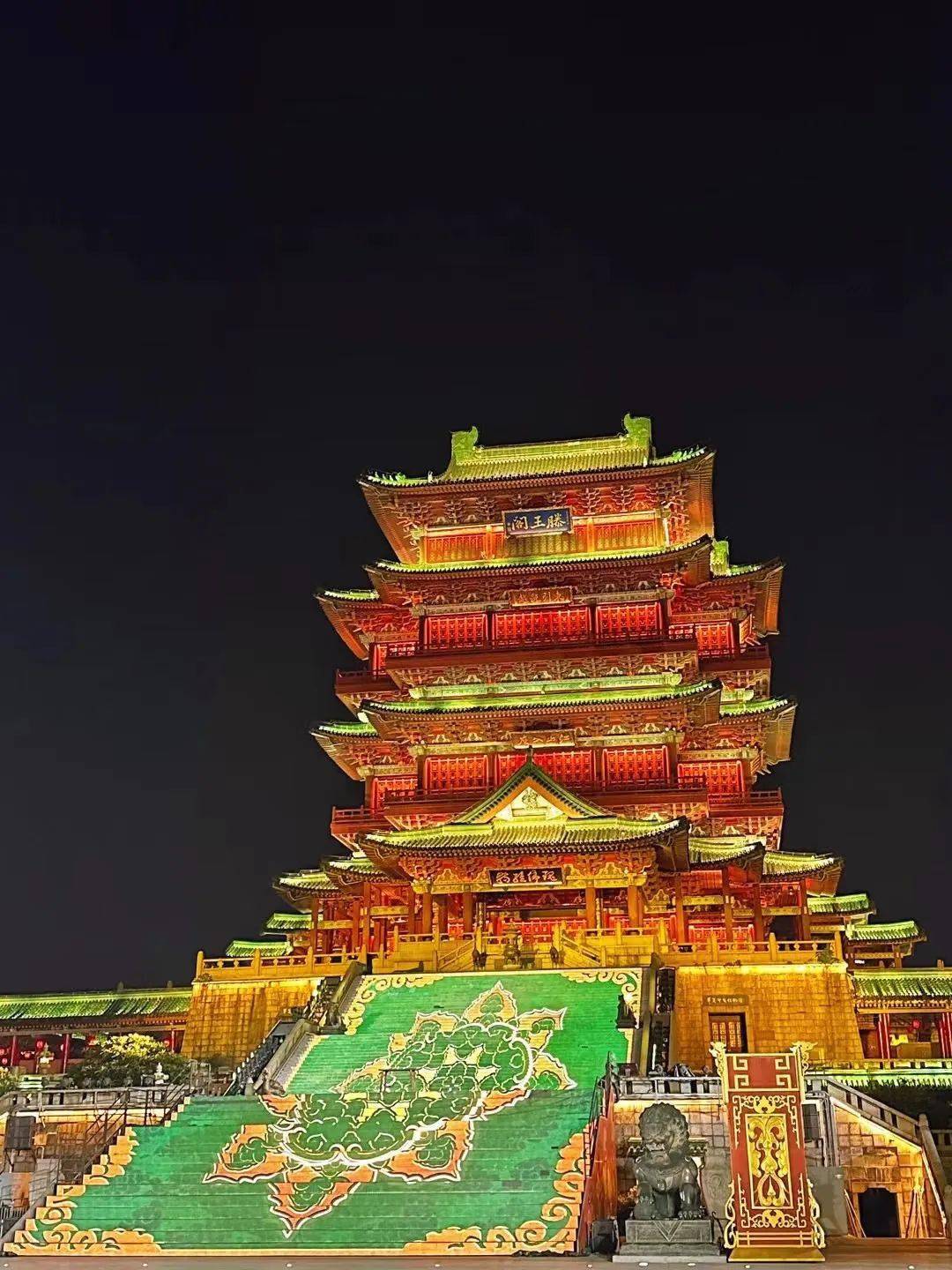 她写了一篇保姆级攻略_万寿宫_八一广场_经典