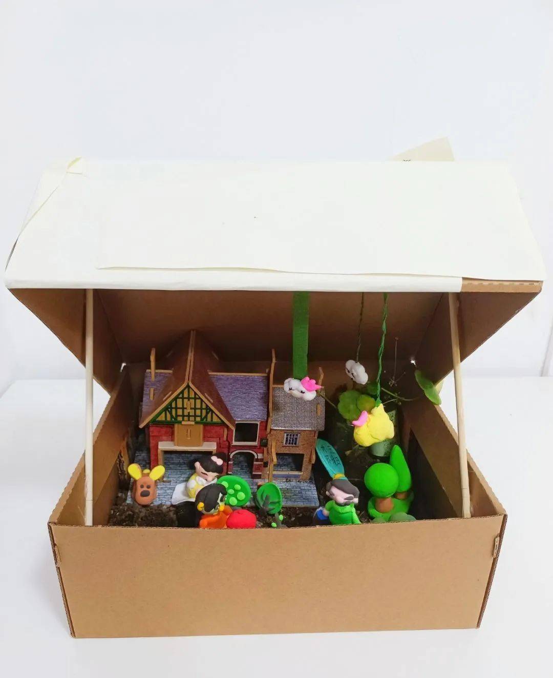 学院投稿 | 环保手工艺品喊你来投票啦!_作品_保护_废纸