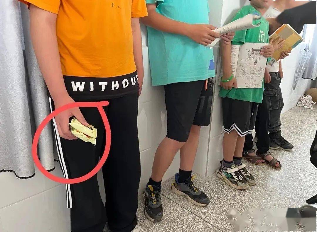 我的离谱学生09还有什么能比当众拉屎更可怕当小学老师是什么体验08