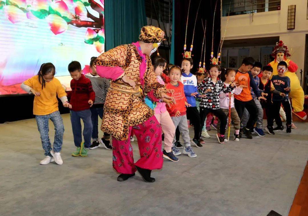 《東海奪寶》《新三打白骨精》三部戲曲兒童體驗劇,劇目在原創劇本