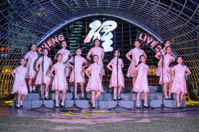 桂城儿童新星闪耀千灯湖_小学_表演_舞台