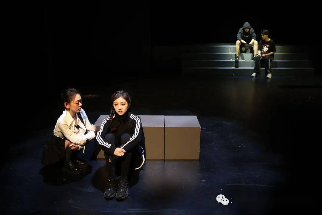 北京电影学院高等职业教育学院2022级戏剧影视表演班观察生活小品汇报