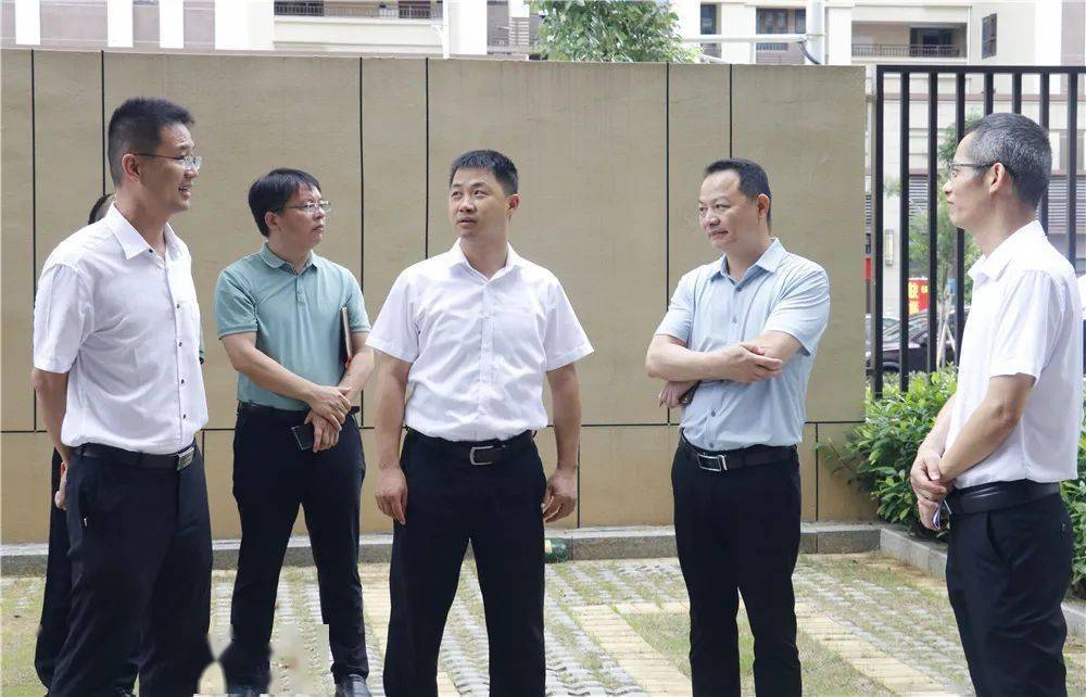 洛江区政府主要领导带队调研房地产项目推进及闲置资产盘活工作_郭宁