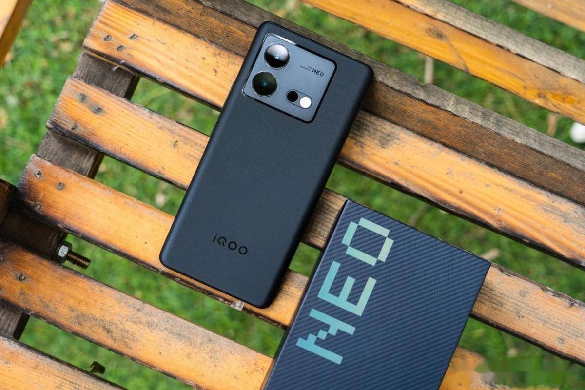 16g 512g仅2899,16g 1tb仅3699,大存储旗舰当真不值钱_vivo_neo_pro