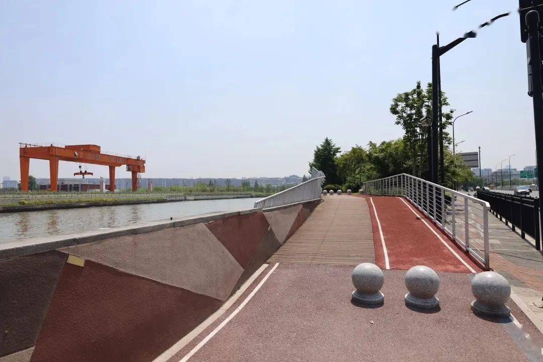 长宁苏州河健身步道图片