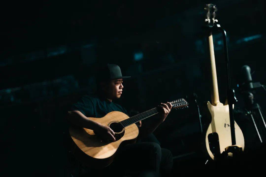 留影丨万能青年旅店2023上海专场官摄_萨克斯_中音_和声