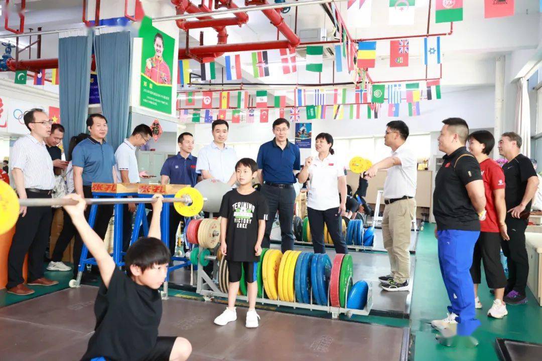 总局周进强副局长来闽调研举重后备人才培养_搜狐网