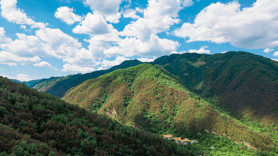 天高雲淡六盤山,避暑休閒一夏天_景區_門票_首道