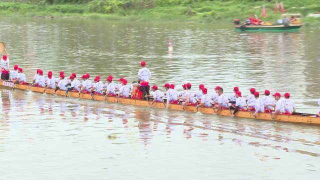 阳西:丹江又闻龙舟鼓 奋楫逐浪勇争先_比赛_阳西县_群众