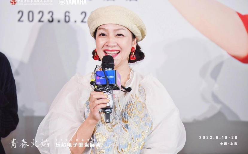 "晴空霹雳","幻影旋风",这些经典的排球必杀技成为许多人儿时的经典