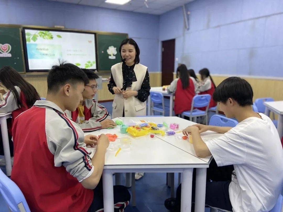 涪陵职教中心女生图片