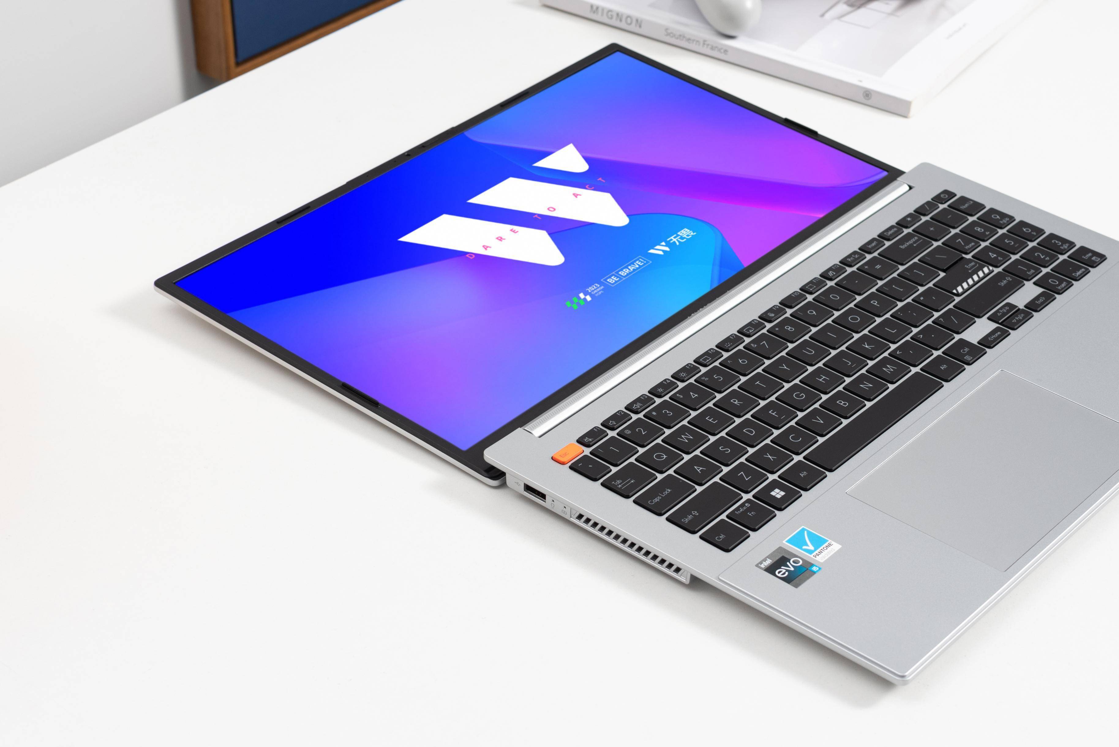 华硕,华为大屏办公本对比,配置参数,体验更好的价格反而更香?