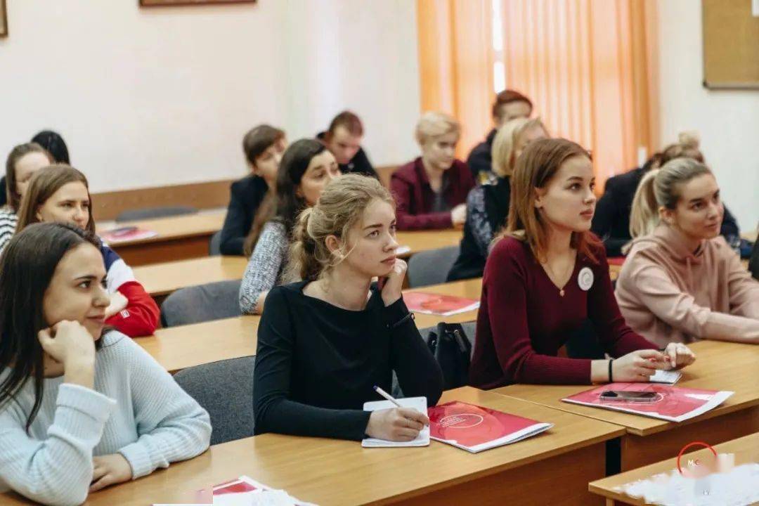 俄罗斯师范大学混文凭图片