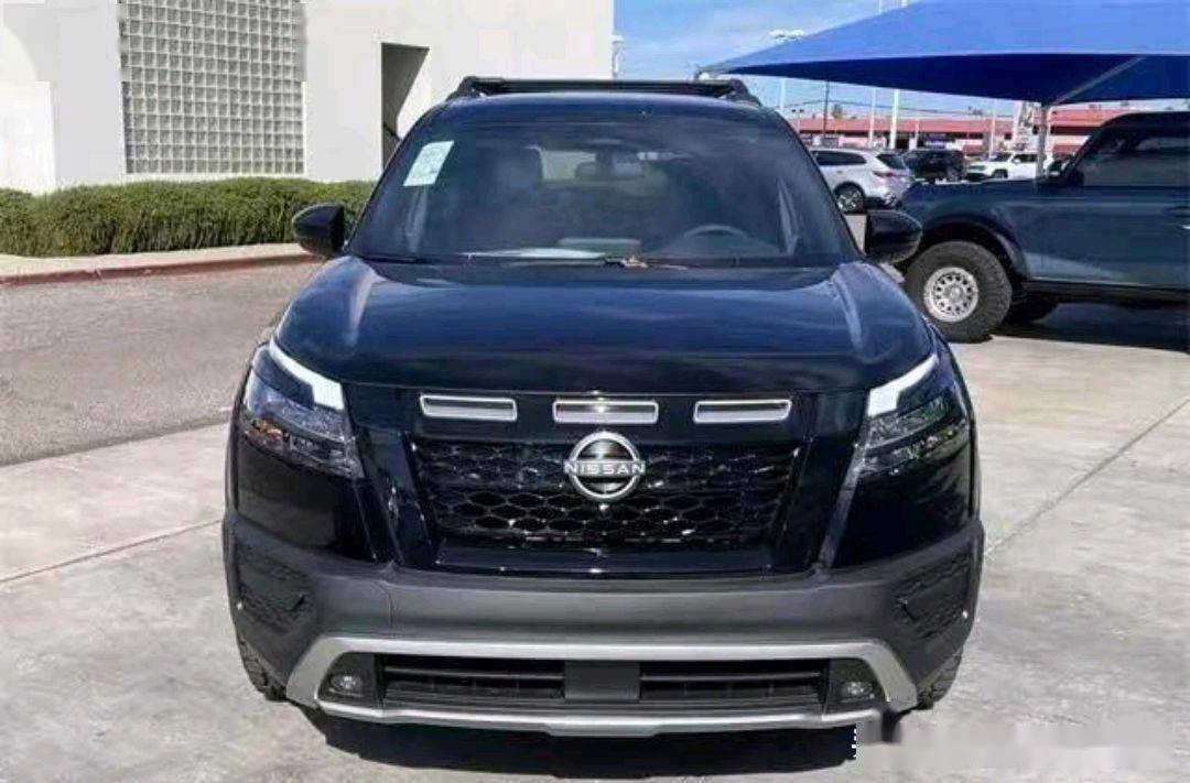 日产pathfinder海外亮相,v6引擎 7座,新潮又大气_搜狐汽车_搜狐网