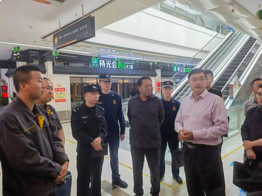 格尔木市副市长张效勇带队检查燃气使用场所消防安全_宣传_重点_部门