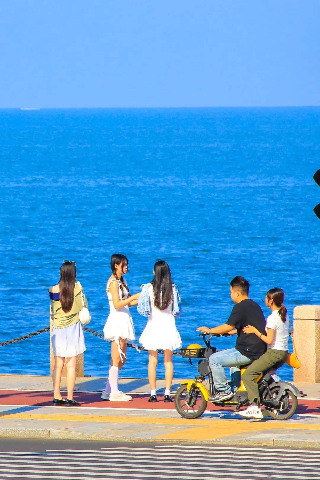 95又是一年盛夏时光列车驶向了名为"毕业的站台"中,高考结束后当然