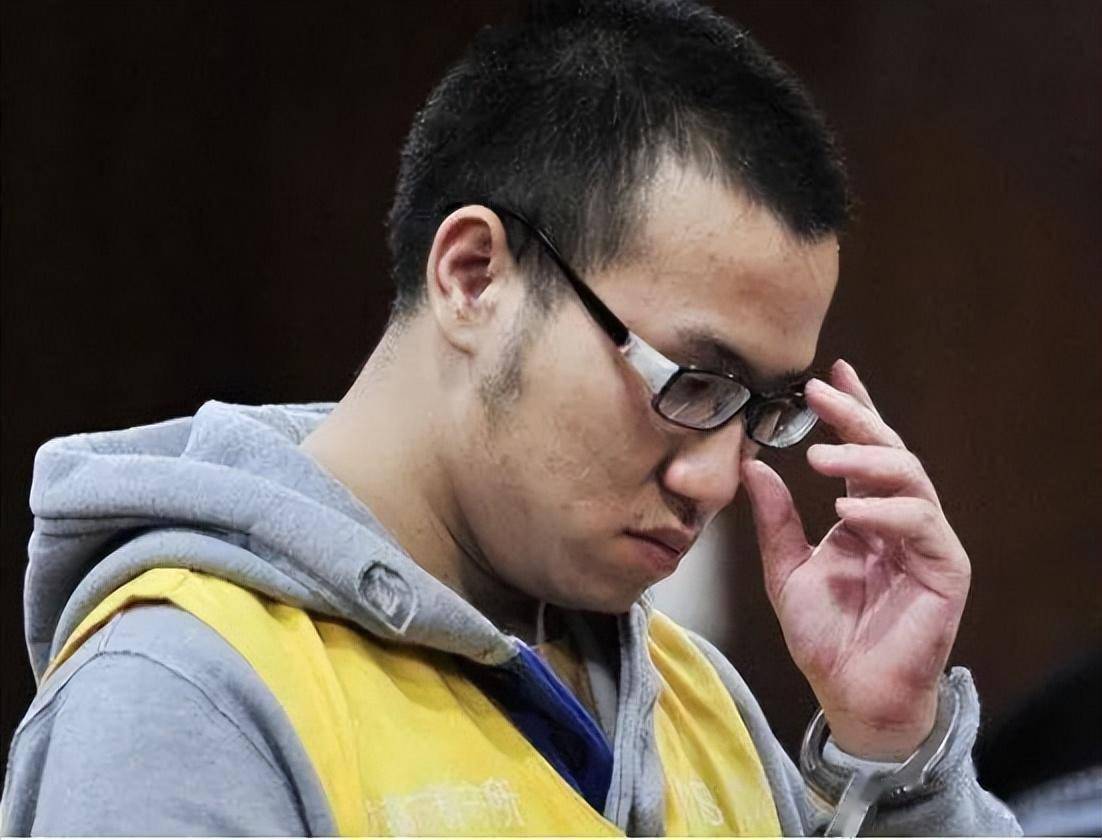 汶川抗震英雄少年冒死救出7人,6年后沦为诈骗分子_雷楚年_地震_同学