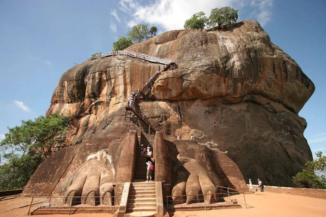 26】斯里兰卡佛牙节,丛林大象,高跷捕鱼,加勒古堡,海上小火车,全程住