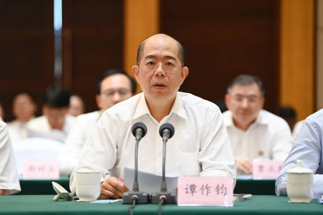 国资央企助力东北全面振兴座谈会在沈阳举行 郝鹏谭作钧出席 东北三省