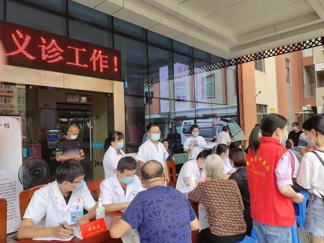 我院七位专家分别为常建东,周素芸,金海鹏,郑东,吴小云,刘晓东,刘与友