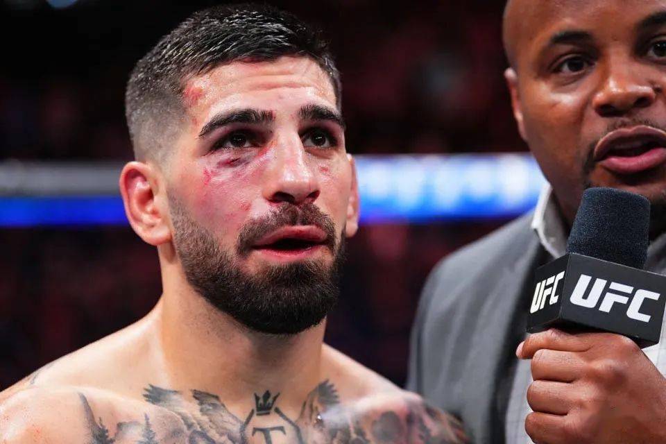 托普里亚愿意在特定条件下对决霍洛威_沃尔_卡诺_夫斯基