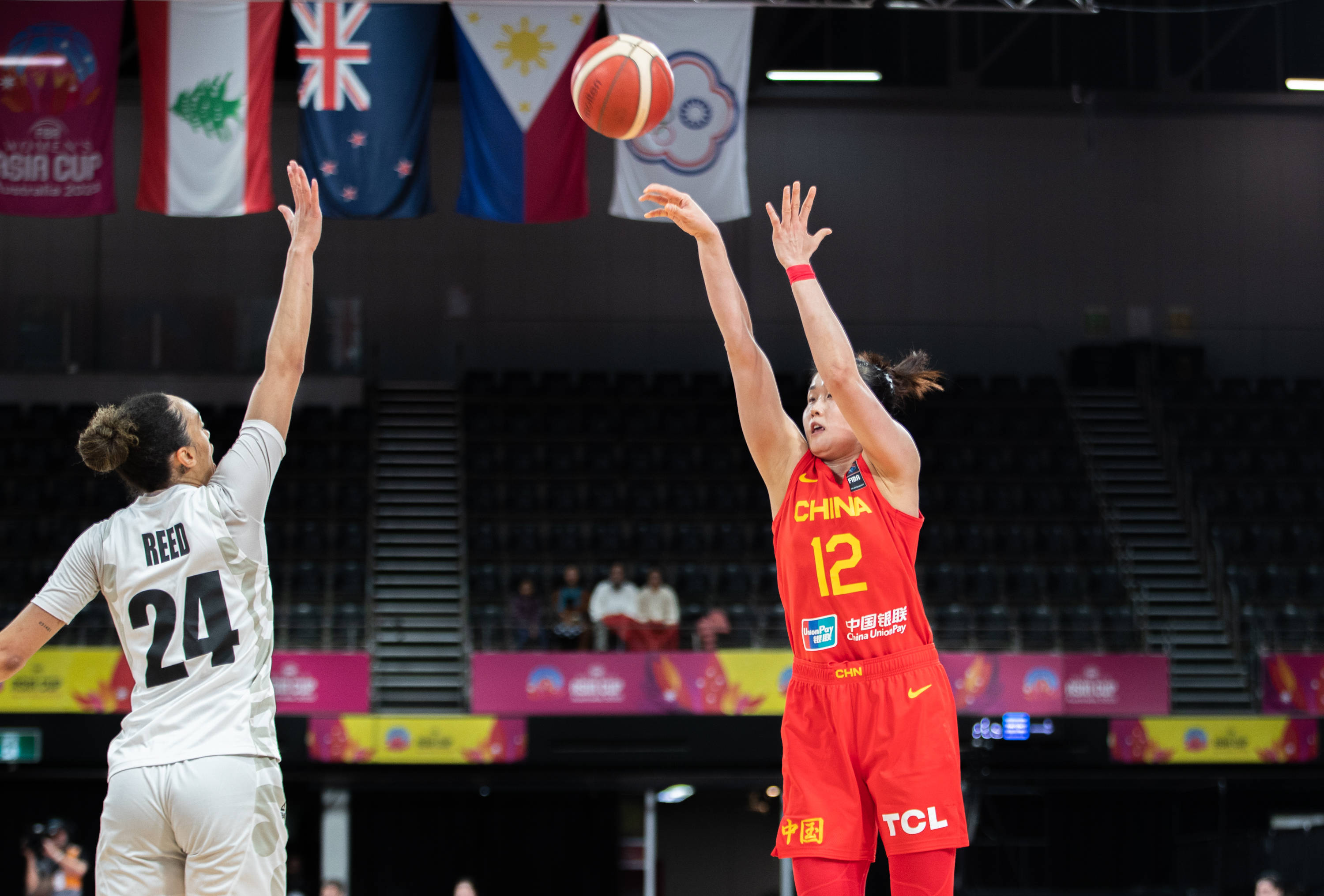 女篮亚洲杯小组赛，中国女篮74分大胜中国台北