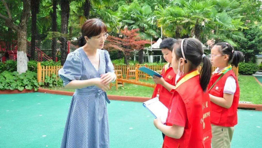 小主人报虹口小记者 ▏最美校园行(幼儿园篇)运光第一幼儿园