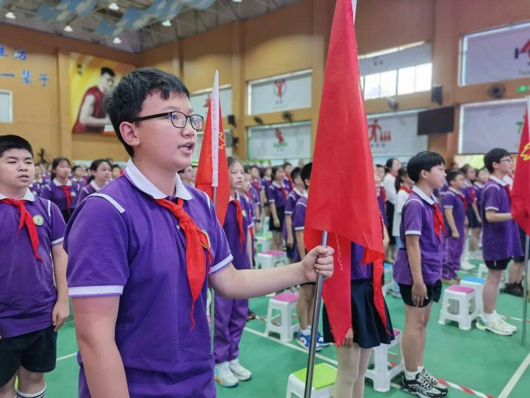 激昂少年身 不负韶华梦 ——杭州市三墩小学兰里校区六年级毕业典礼