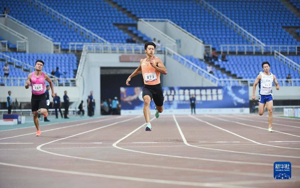 田径——全国冠军赛：男子200米预赛谢震业晋级决赛 