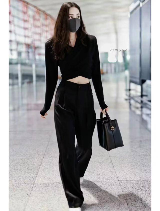 ysl 圣罗兰|古力娜扎同款le37 水桶包来咯_话题_明星_#ysl