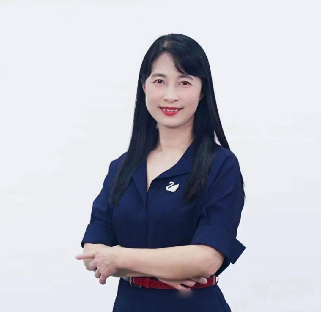 教育学院(师范学院)马凤岐院长教育是国家优先发展的事业,教师队伍