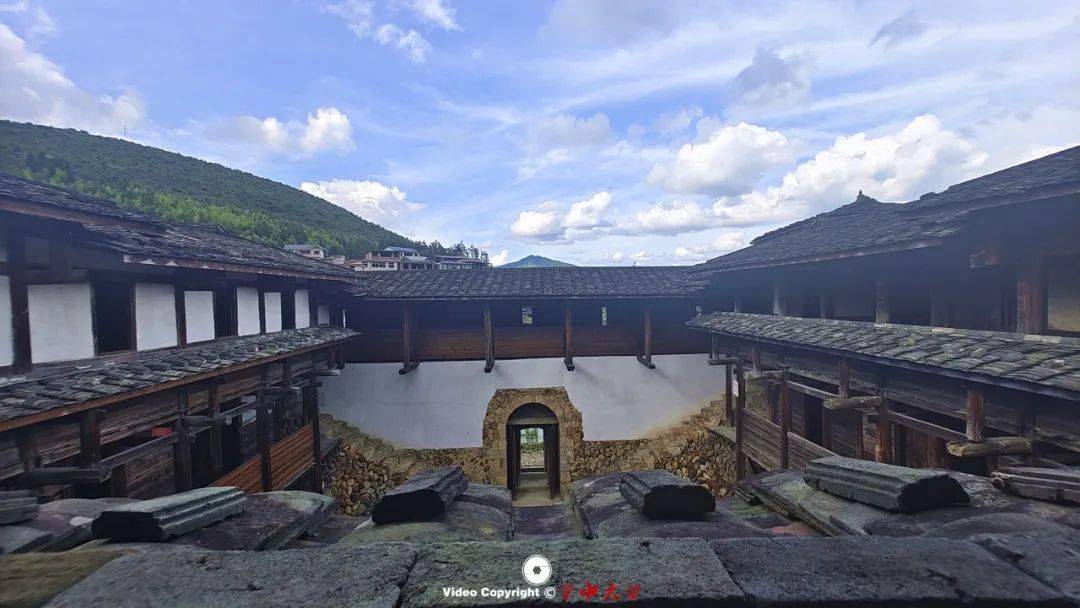 【航拍大田】太华镇小华村·遇见"双国堡"!_崇堂_泰安堡_风景