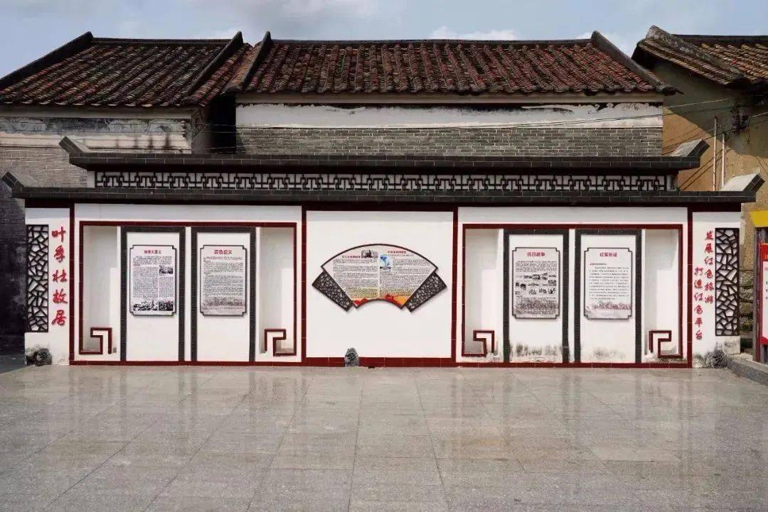 红色_渡槽_中国