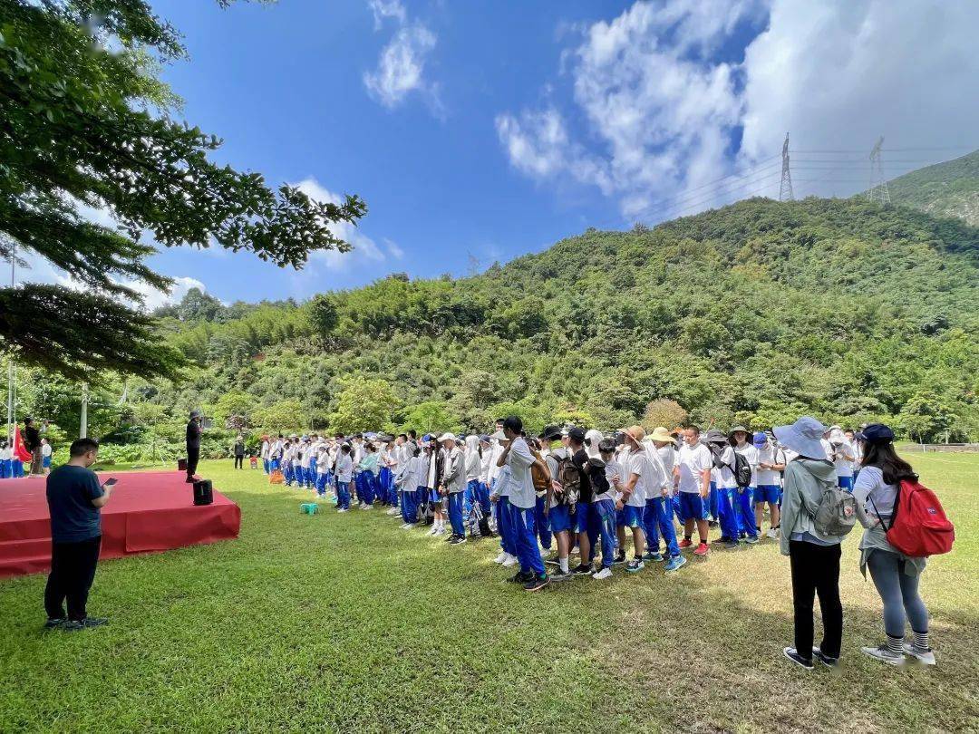 2023研学| 第十六届"挑战自我"夏令营day1:华附初中近五百师生户外