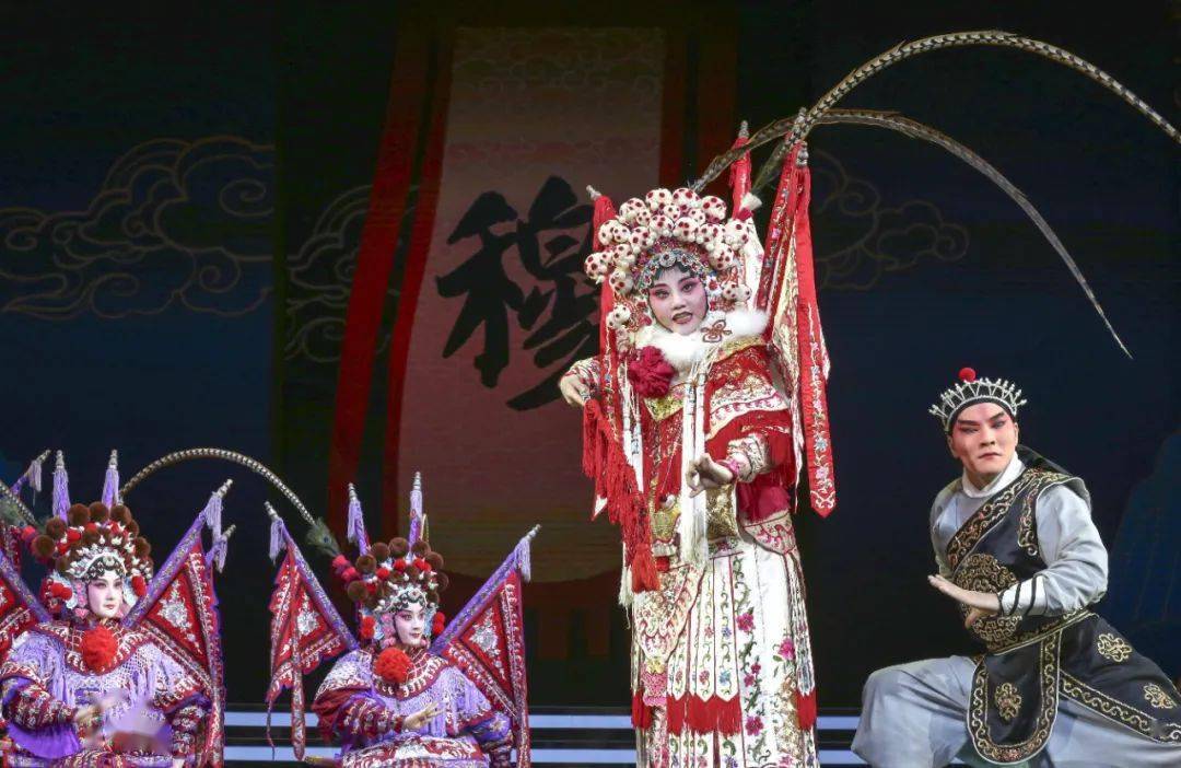 梨园课堂|戏曲表演的程式性:程式和表现现代生活(四)_传统_艺术_京剧