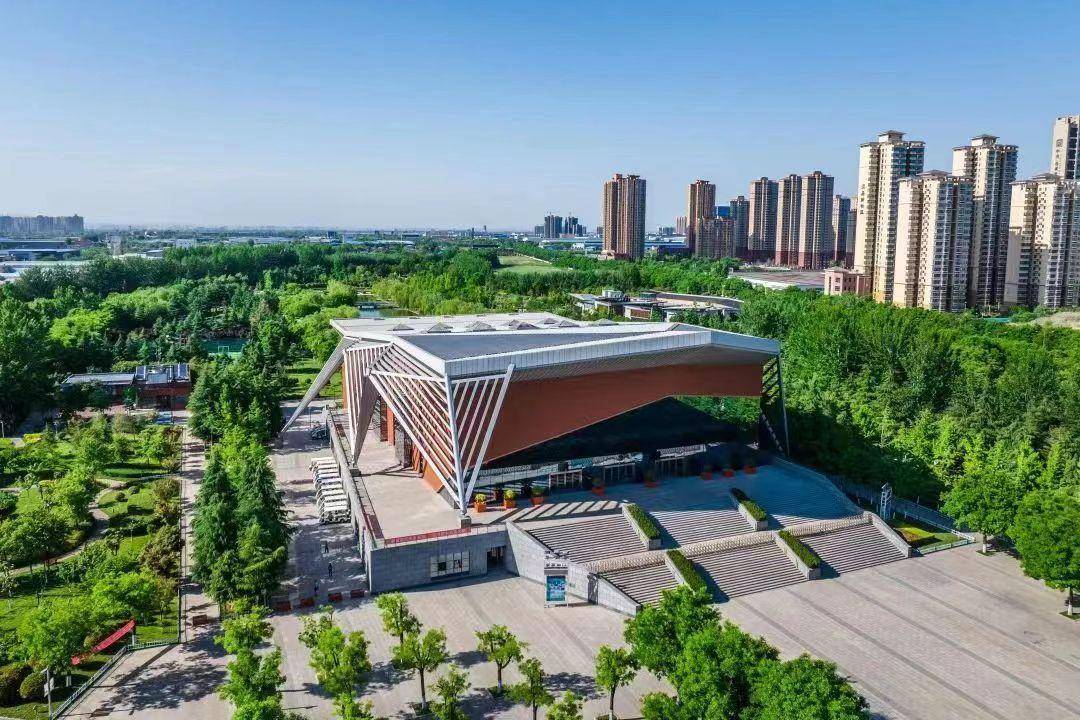 西安最美健步路线推荐---西安泾渭体育运动中心_休闲_设施_公园
