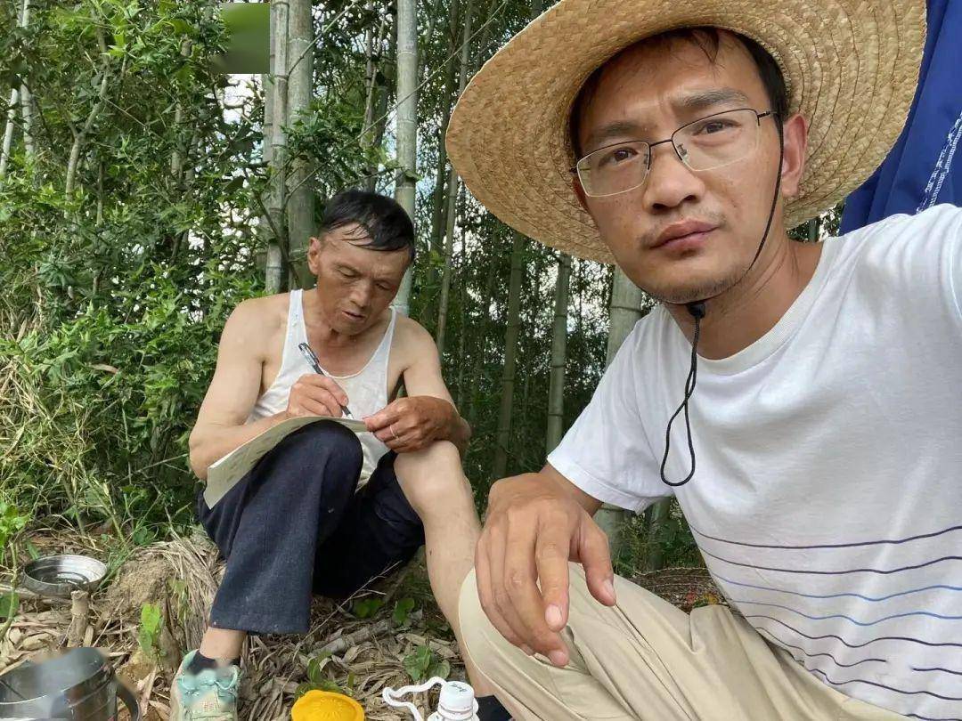 安徽小伙儿靠一个链接成交上万次,带动村民增收三四十万元_郑涛_宏村