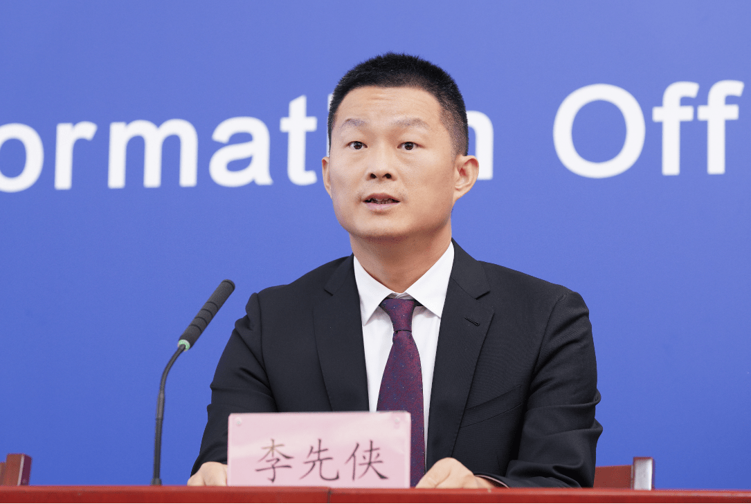 石景山区委常委,常务副区长李先侠表示,石景山区实施城市更新和产业