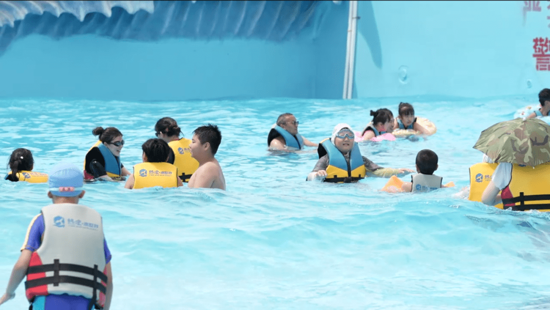 6日盛大开园热烈而美好的夏天鹤壁首家大型水上乐园盛大开园已关注