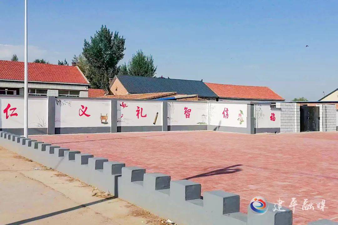 【建设和美乡村】黑水镇:打造特色文化墙 弘扬文明新风尚_环境_楼村