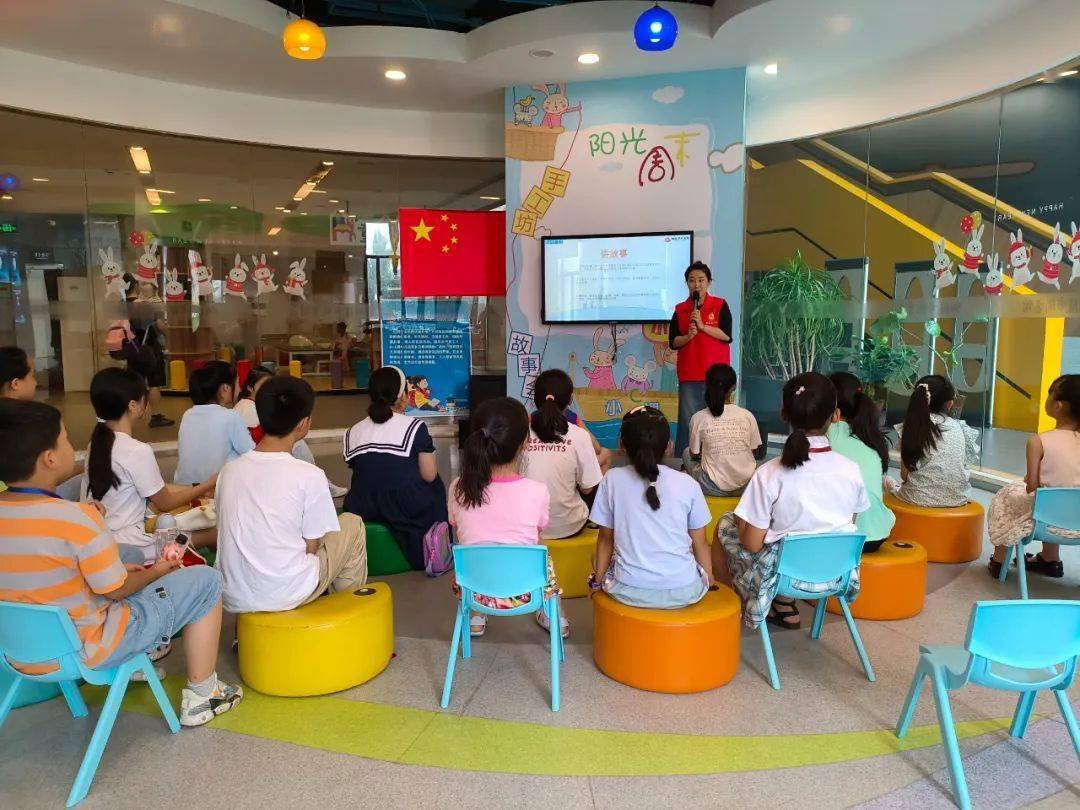 市图书馆“小小管理员”文化志愿培训系列活动拉开大幕